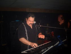 Pete Cloud on the keys